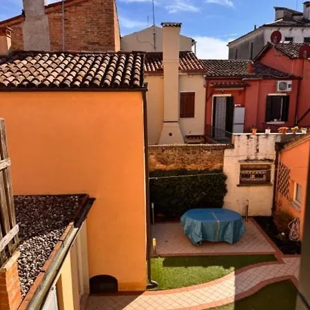Vivere - Cozy In The Heart Of Venice