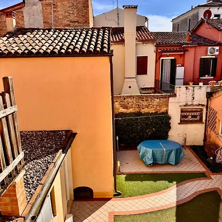Vivere - Cozy In The Heart Of