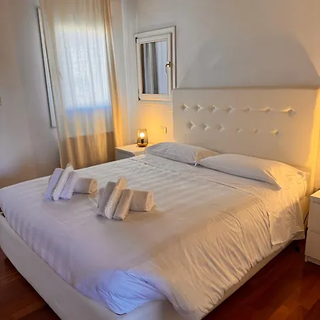 Vivere - Cozy In The Heart Of